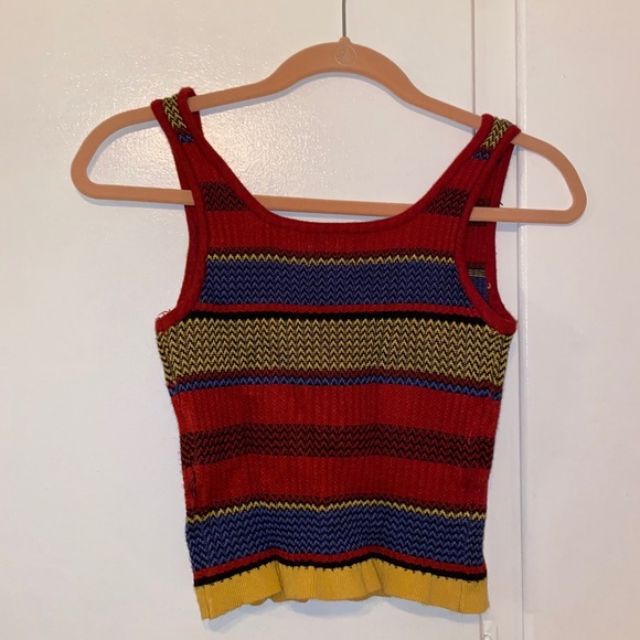 Colorful Woven Crop Top - Picture 2 of 2